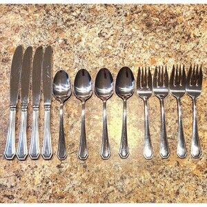 12 pc International CAPRI FROST 4  Forks 4 Spoons, 4 Butter Knives. Pre-owned